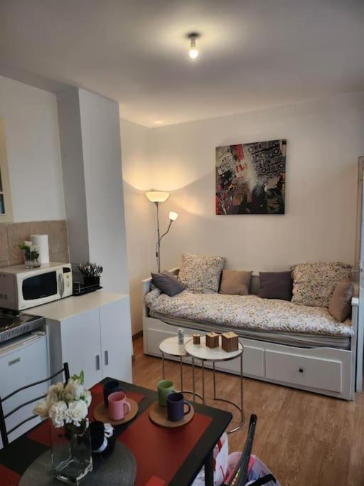 Logement Entier 2P Париж Экстерьер фото