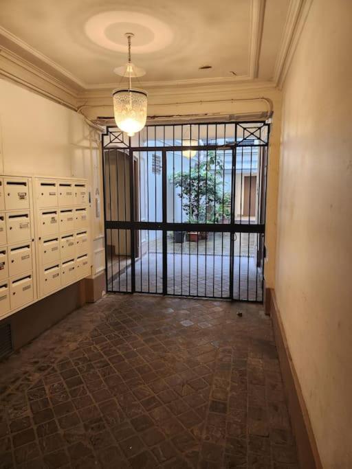 Logement Entier 2P Париж Экстерьер фото